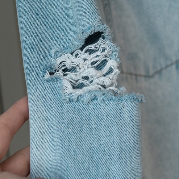 Rollas Denim Jacket Cropped Distressed Fray Hem Boxy Fit Destroyed Jean Coat - Picture 8 of 10